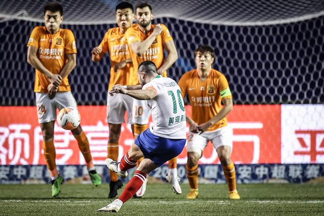 杜兰特30+13太阳力克掘金 马刺送爵士7连败